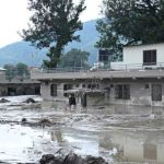 inundaciones-repentinas-en-nepal-y-china-arrasan-aldeas:-hay-31-muertos-y-cientos-de-desaparecidos