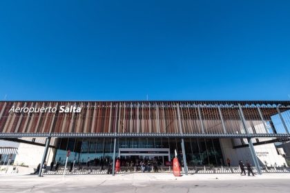 mientras-discute-con-el-gobierno-por-la-concesion,-aeropuertos-argentina-inauguro-obras-por-us$-110-millones-en-salta