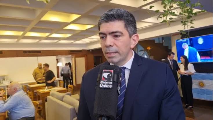 el-ministro-del-stj-de-misiones-juan-manuel-diaz-inauguro-el-ciclo-“proceso-colectivo,-ambiente-y-cambio-climatico”-y-senalo-que-el-fenomeno-exige-repensar-las-herramientas-juridicas