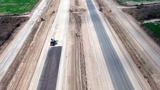 con-la-mira-puesta-en-2027,-la-provincia-blinda-su-plan-de-obra-publica