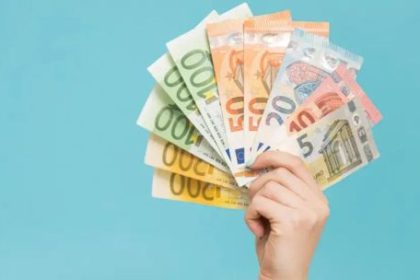 a-cuanto-cotiza-el-euro-blue-hoy,-jueves-27-de-agosto