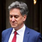 uk-rebuffs-milei-on-malvinas,-vows-to-keep-british-control