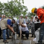 154-arboles,-154-historias:-el-emotivo-homenaje-a-las-victimas-del-terremoto-que-sacudio-a-cali-el-10-de-agosto