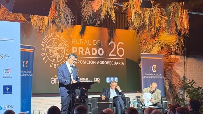 costos,-productividad-e-inversion:-los-desafios-que-gobierno-y-empresarios-ven-para-que-uruguay-crezca