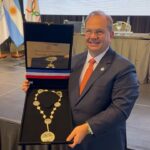camilo-perez-recibe-la-orden-al-merito-deportivo-suramericano-y-es-reconocido-por-su-legado-al-frente-de-odesur