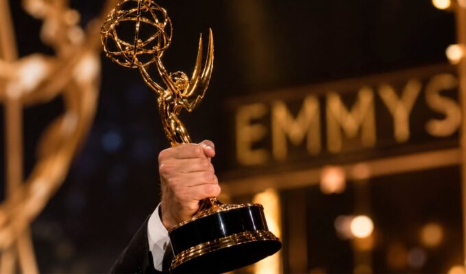 emmy-2026:-fecha,-hora-y-donde-ver-la-ceremonia-en-vivo-con-todos-los-nominados-a-lo-mejor-de-la-television-estadounidense