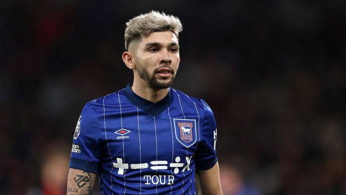 enciso,-vital-en-el-triunfo-de-ipswich-town
