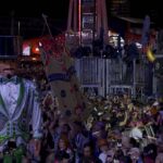 joao-gomes-faz-cortejo-com-frevo,-maracatu-e-bonecos-de-olinda-no-rock-in-rio