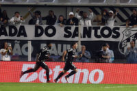 na-estreia-de-cebolinha,-santos-bate-o-cruzeiro-e-se-afasta-bem-do-z4