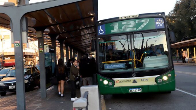 empresas-de-transporte-dicen-que-el-pasaje-deberia-aumentar-un-23%-para-ajustarse-al-costo