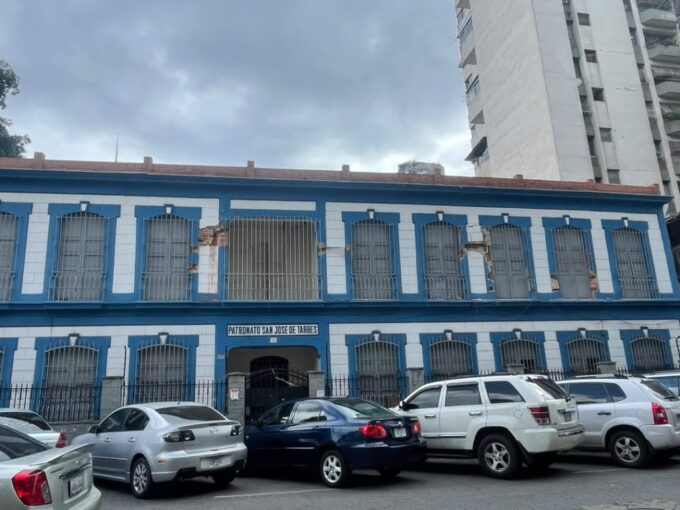 aulas-en-ruinas,-maestros-sin-casa: el-sistema-educativo-en-supervivencia