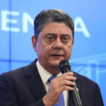 presidente-da-ans-diz-que-aconselha-amigos-a-procurarem-a-justica-contra-planos-de-saude