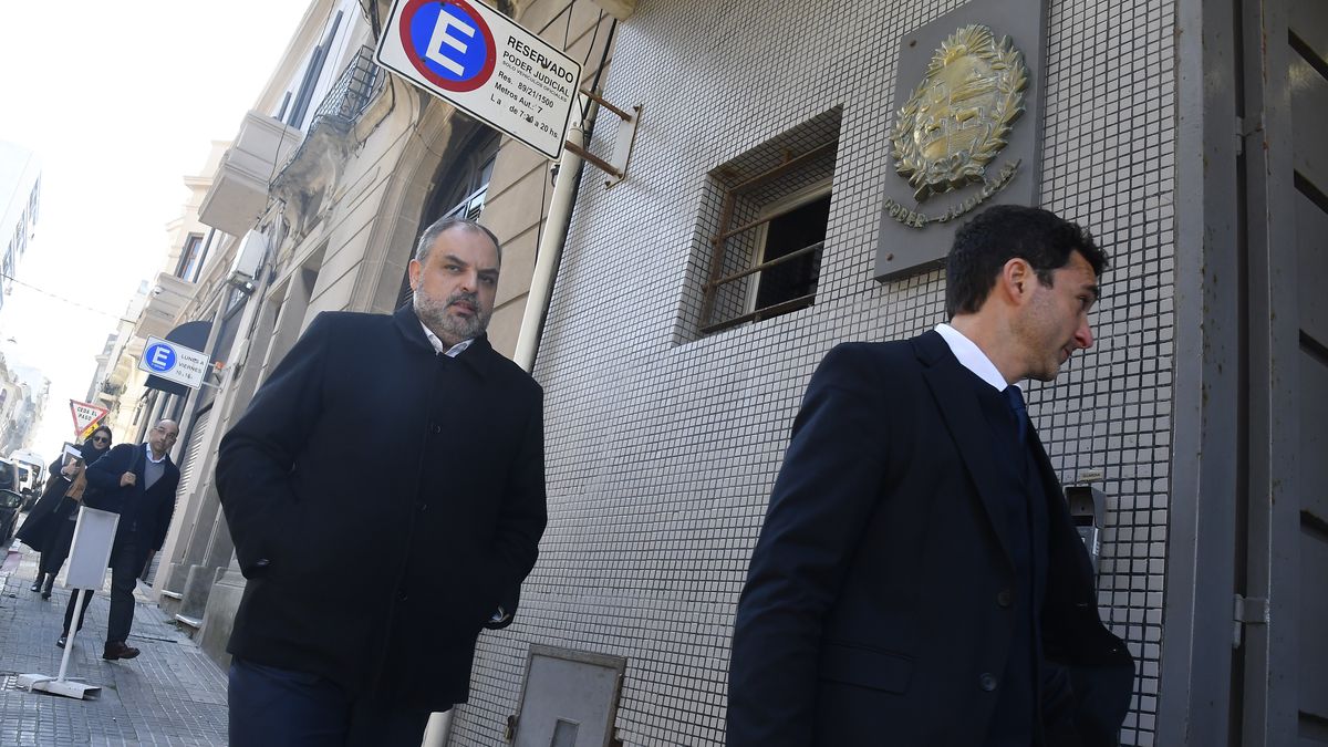 caso-charles-carrera:-justicia-volvio-a-obligar-al-ministerio-del-interior-a-entregarle-informacion-sobre-autorizaciones-especiales-en-el-hospital-policial