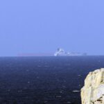 iran-y-oman-anuncian-acuerdo-para-nuevas-rutas-de-navegacion-en-ormuz,-sin-reapertura-inminente