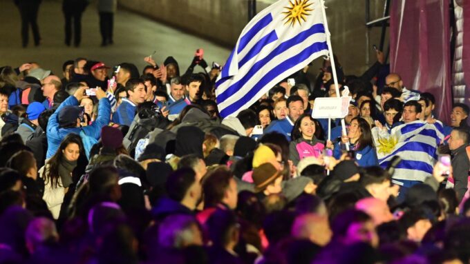 al-ritmo-de-ruben-rada-desfilo-la-delegacion-uruguaya-en-la-ceremonia-inaugural-de-los-juegos-odesur;-mira-el-video