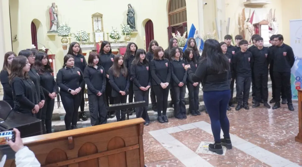 coro-de-vicuna-llevara-la-musica-del-valle-del-elqui-hasta-rapa-nui-en-historica-gira