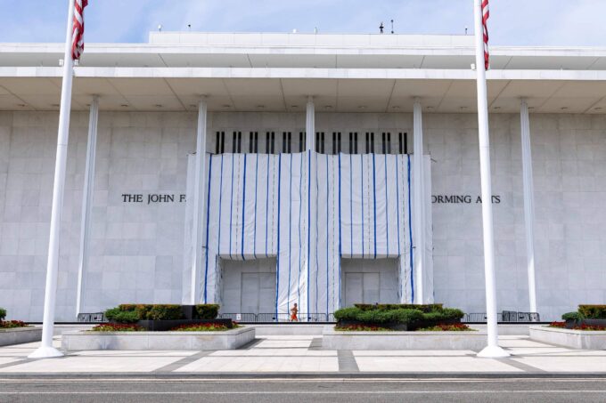 kennedy-center-corre-risco-de-falencia-e-pode-fechar-nesta-terca-feira,-diz-jornal