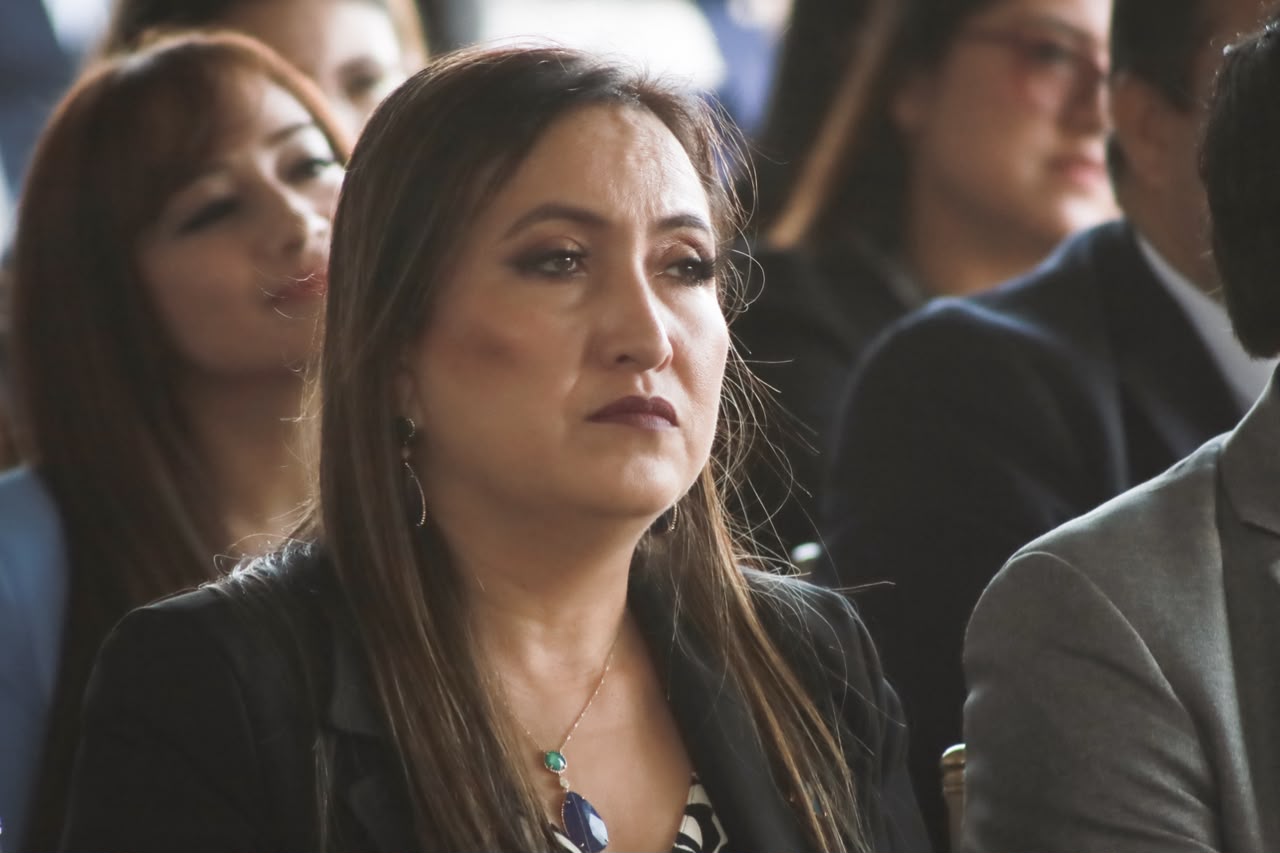 claudia-paredes-se-resiste-a-informar-si-denuncio-la-venta-de-plazas-en-el-oj,-pese-a-que-pleno-lo-ordeno