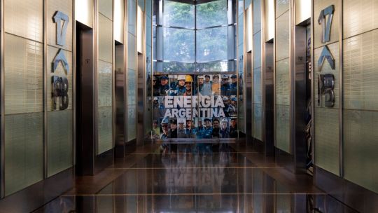 argentina’s-ypf-says-close-to-signing-more-lng-sales-contracts