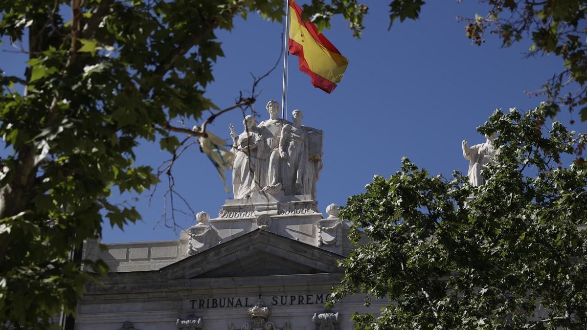la-‘ley-de-nietos’,-acorralada-en-cuatro-frentes-en-espana-y-con-impacto-directo-en-argentina-y-uruguay