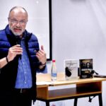 oiko-debate-sobre-la-influencia-de-la-ia-en-los-medios-de-comunicacion