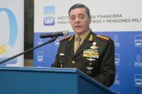 diplomacy-‘only-way’-to-recover-malvinas,-says-argentine-defense-minister
