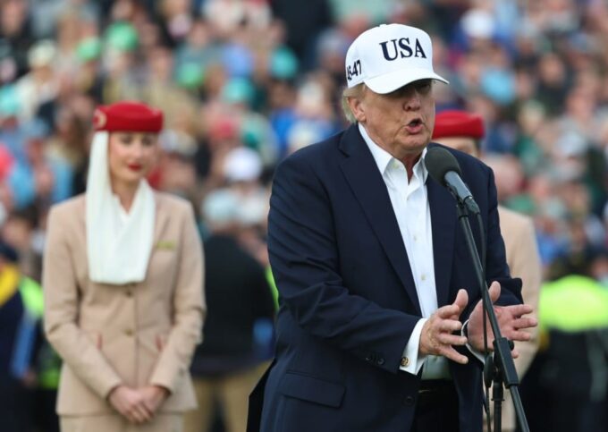 trump-dice-que-saldra-de-iran-si-no-se-queda-con-su-petroleo,-“como-en-venezuela”