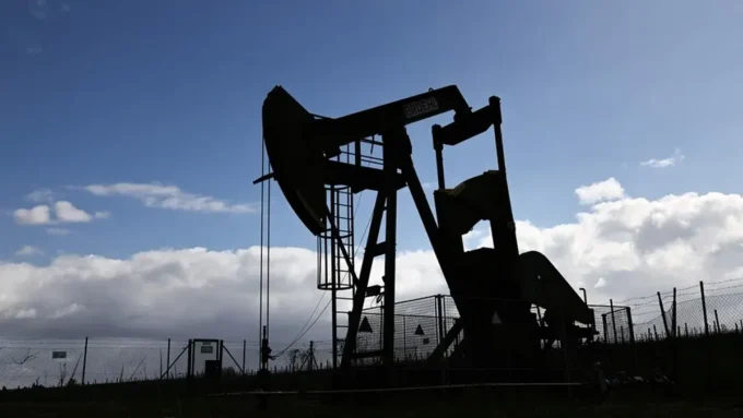 ataque-con-drones-desde-irak-obliga-a-arabia-saudita-a-cerrar-un-oleoducto-estrategico-y-el-petroleo-sube-a-109-dolares