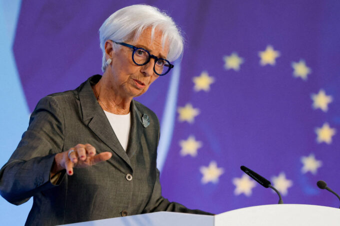 lagarde-alerta-que-europa-enfrenta-risco-sem-precedentes-de-ficar-isolada-da-ia