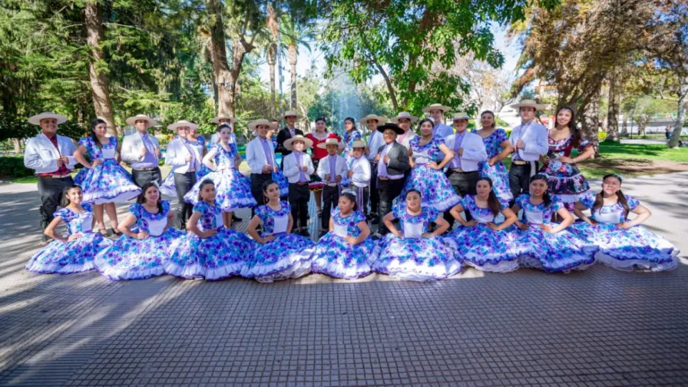 agrupaciones-de-ovalle-suman-nuevos-bailarines-y-mantienen-viva-la-cueca-todo-el-ano