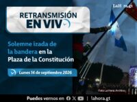 retransmision:-solemne-izada-de-la-bandera-en-la-plaza-de-la-constitucion