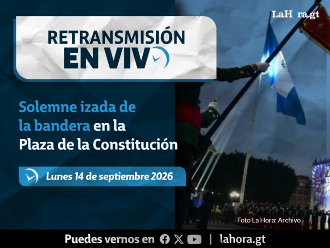 retransmision:-solemne-izada-de-la-bandera-en-la-plaza-de-la-constitucion
