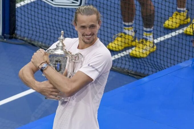el-mensaje-de-esperanza-de-zverev-tras-ganar-el-us-open:-«me-dijeron-que-nunca-seria-un-atleta-de-elite»
