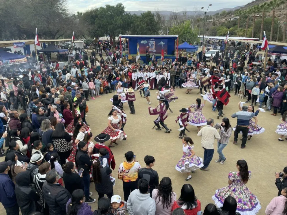los-super-korsarios-del-amor,-primer-corte,-encanto-andino-y-mas:-conoce-la-cartelera-de-la-fonda-solidaria-de-ovalle