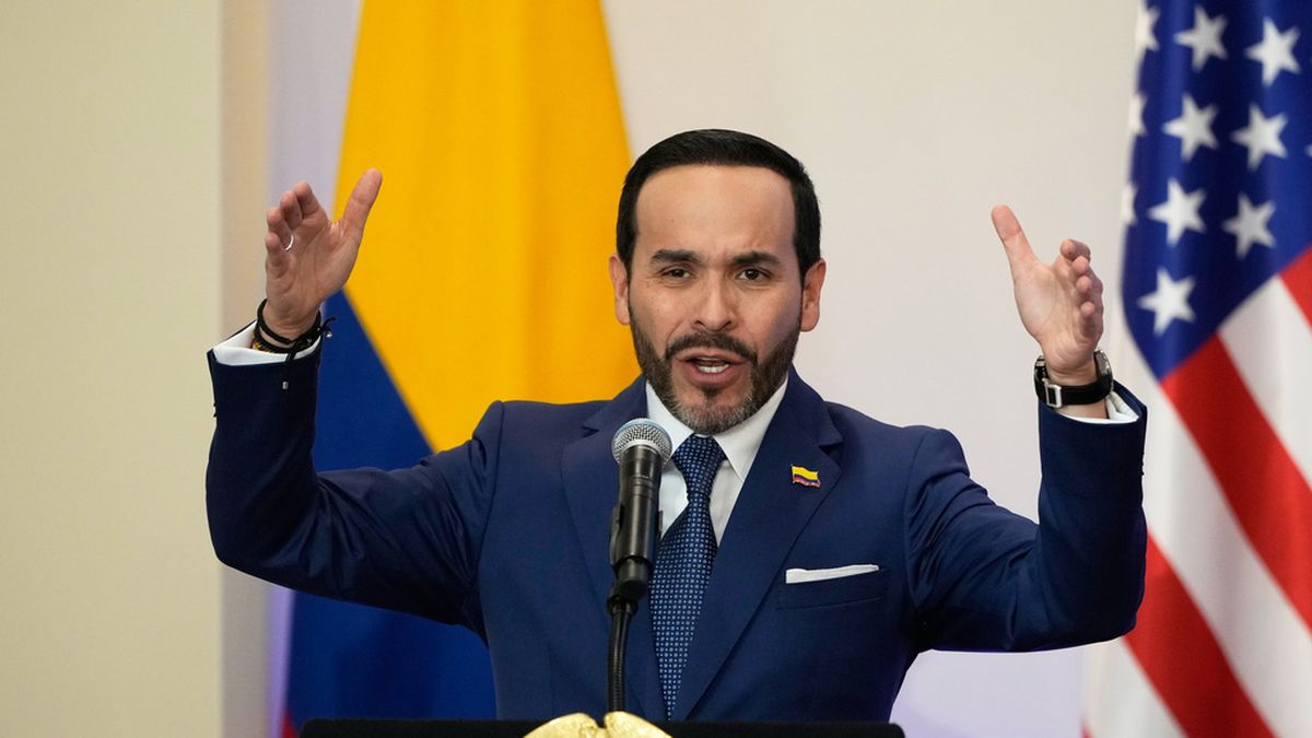 de-la-espriella-acusa-a-petro-de-llevar-a-colombia-al-borde-del-abismo-y-anuncia-medidas-frente-a-la-crisis-fiscal