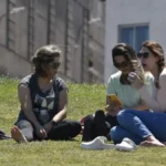 meteorologo-anticipa-un-“veranillo”-esta-semana-en-uruguay:-cuando-empieza-y-que-temperaturas-se-esperan