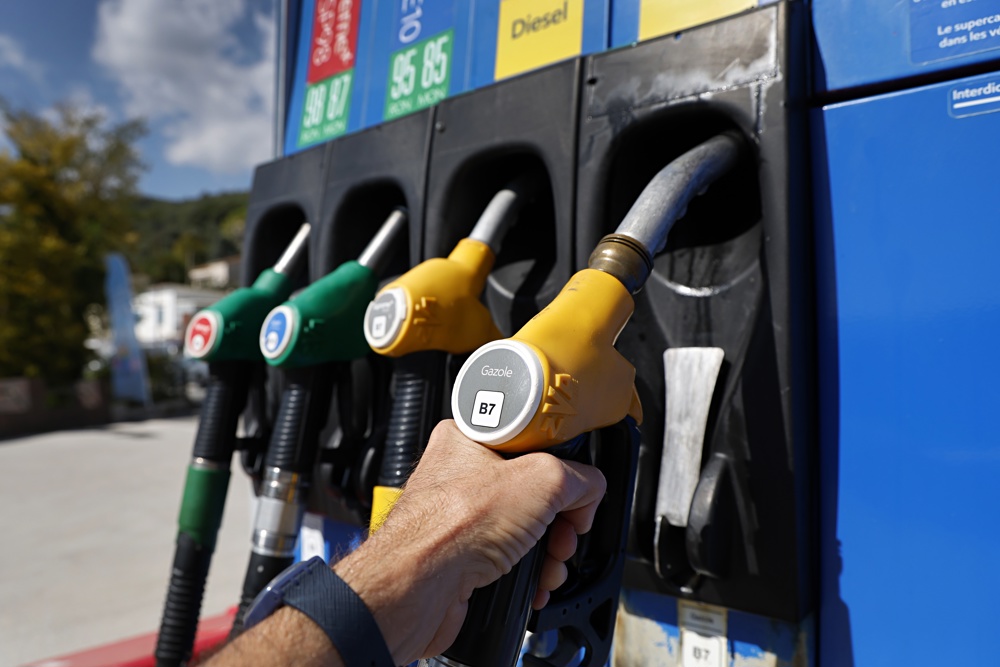 petroleo-de-texas-alcanza-los-usd-101.82-por-barril-ante-tensiones-en-oriente-medio