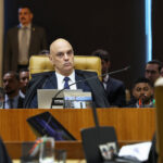 presenca-de-delegado-da-pf-em-gabinete-de-moraes-foi-questionada-em-julgamento-de-golpe