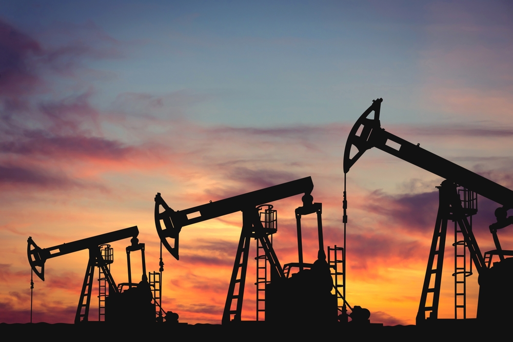petroleo-de-texas-alcanza-los-usd-105-por-barril,-el-cierre-mas-alto-desde-mayo