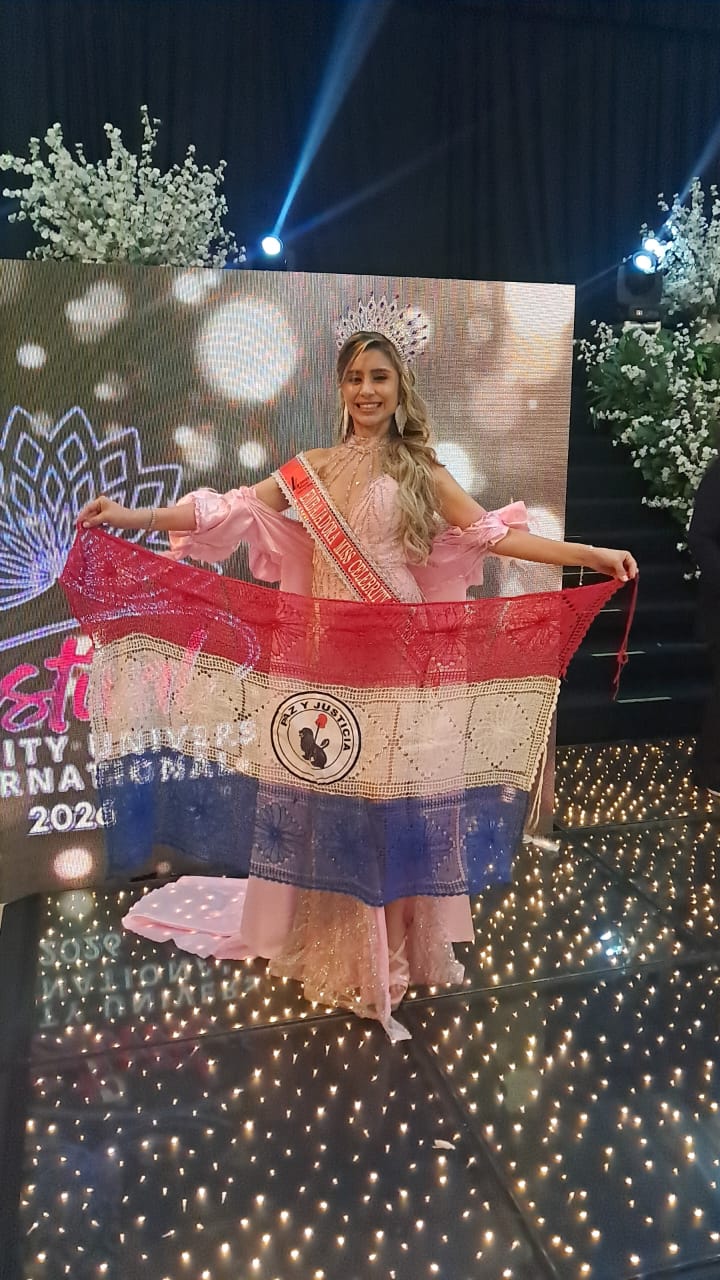 ¡maria-ester-perez-trajo-la-corona-de-embajadora-internacional-en-certamen-del-brasil!