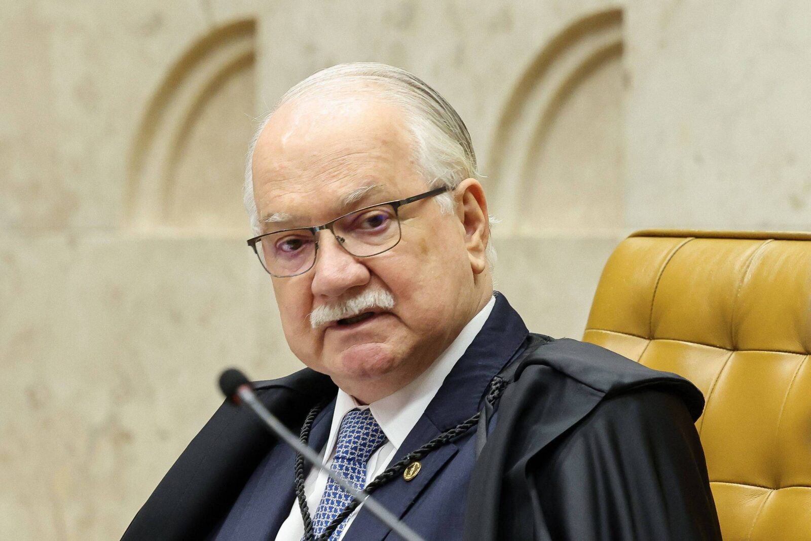 relatoria-de-fachin-e-tese-de-grupo-pro-moraes-em-sessao-do-stf-sao-questionadas-por-especialistas