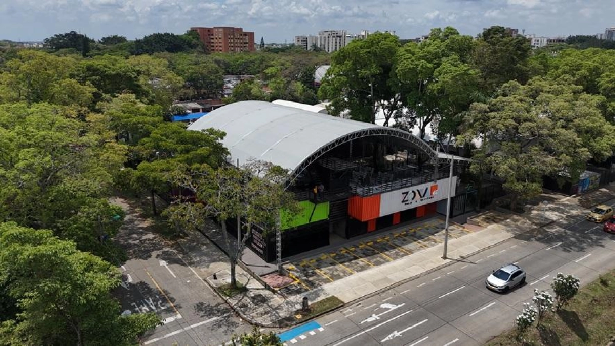 mas-que-una-plazoleta,-un-salvavidas:-la-apuesta-de-zona-65-por-rescatar-emprendedores-tras-el-terremoto-en-cali