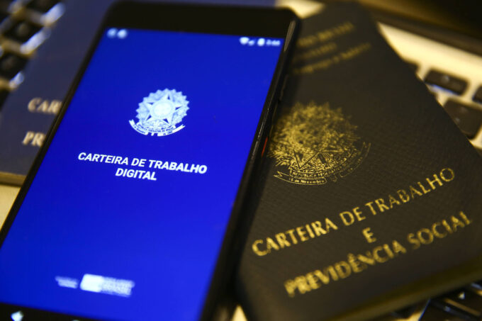 justica-condena-rede-de-supermercados-em-manaus-por-aplicar-escala-9×1-e-servir-comida-estragada