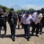 vestidos-como-investigadores-de-la-pnc,-presuntos-secuestradores-son-capturados-en-escuintla