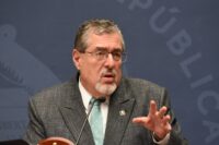 «datos,-no-opinion»:-arevalo-cuestiona-sondeo-que-lo-ubica-en-ultimo-lugar-entre-presidentes-de-latinoamerica