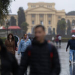 sao-paulo-deve-ter-quinta-de-frio-e-ceu-nublado;-tempo-melhora-na-sexta,-mostra-previsao