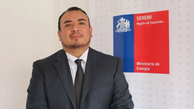 seremi-de-energia-sale-del-cargo-por-eventual-incumplimiento-de-requisitos-academicos