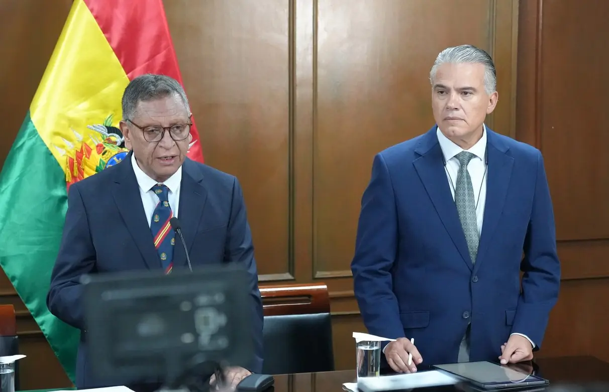 gobierno-habla-de-detener-a-evo-desde-hace-mas-de-10-meses