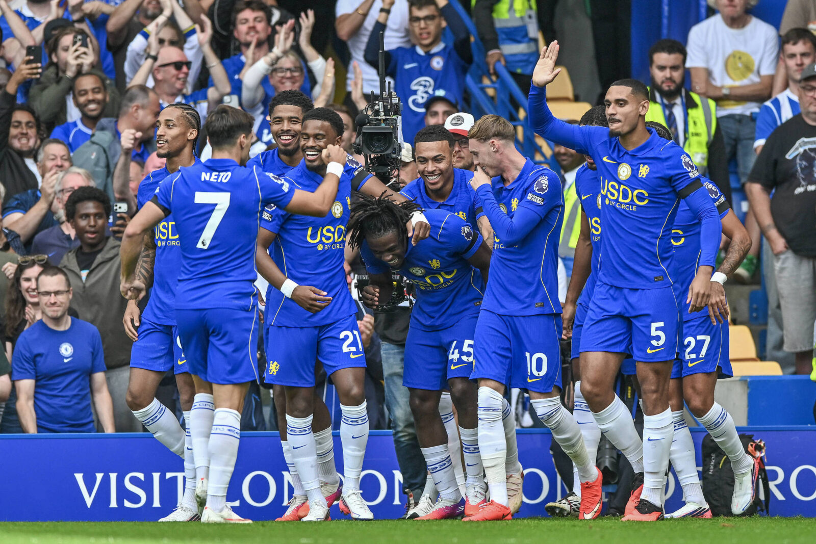 clearlake-compra-acoes-de-boehly-e-walter-e-asume-controle-total-do-chelsea