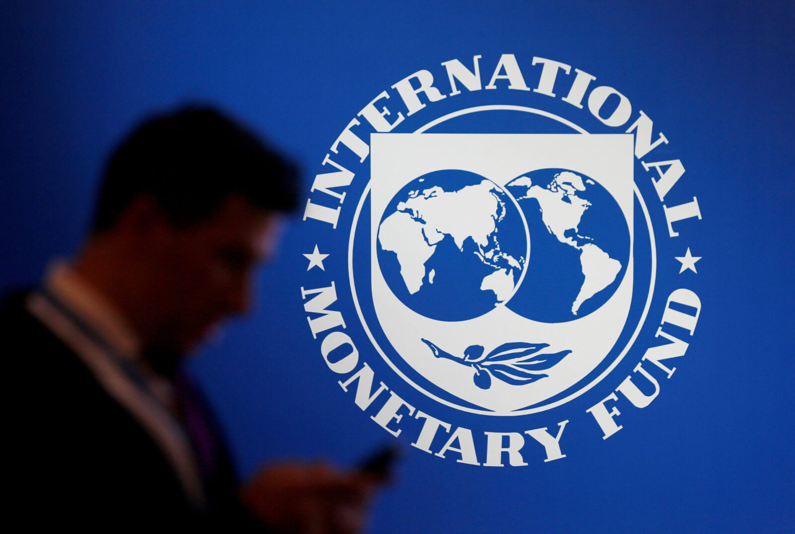 imf-to-visit-argentina-for-third-review-of-economic-program